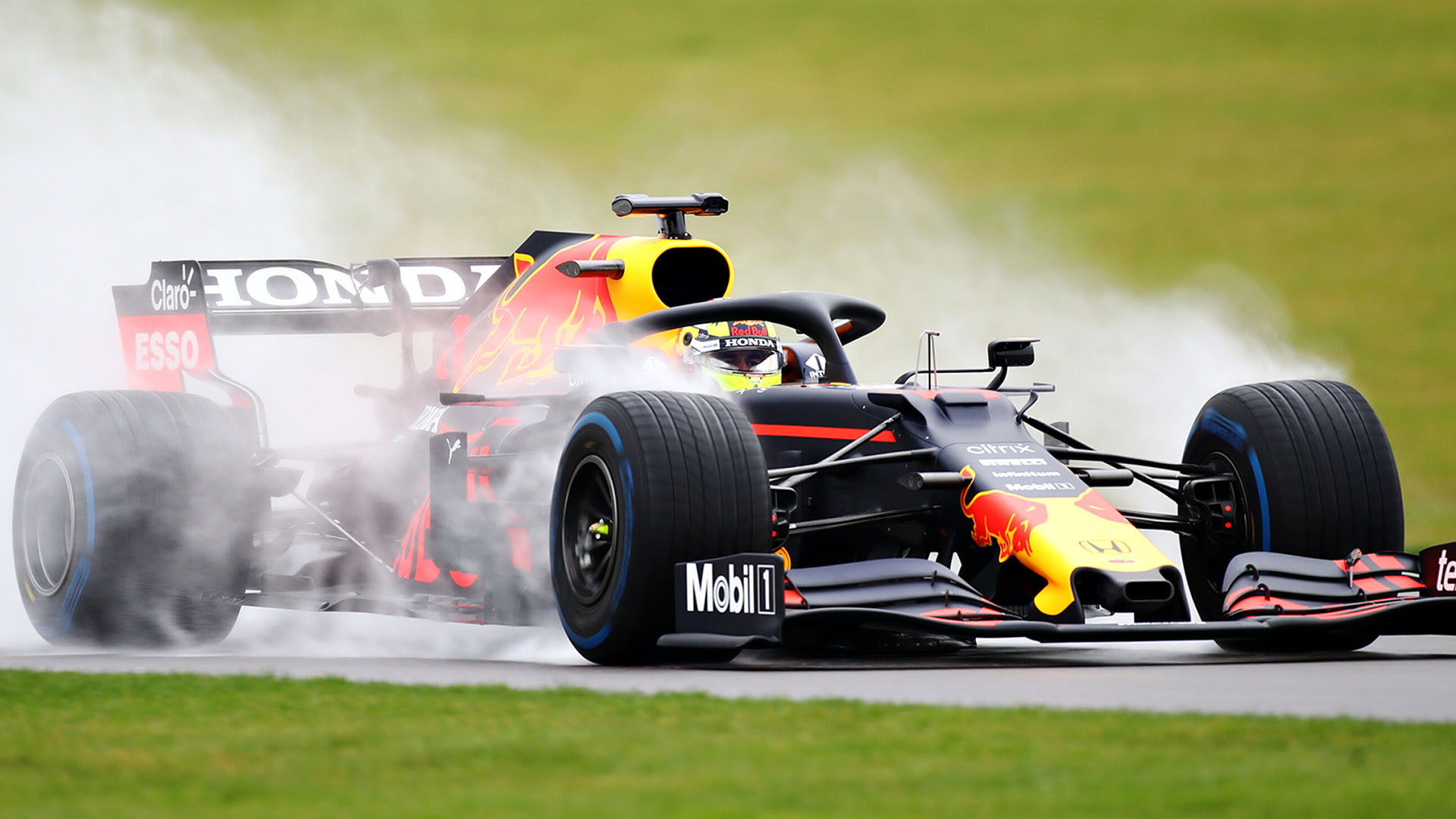Sergio Pérez debuta en las pruebas de Red Bull en el coche de 2019 antes del shakedown del RB16B