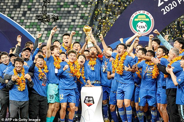El Jiangsu FC se ha retirado menos de cuatro meses después de levantar el título de la Superliga china