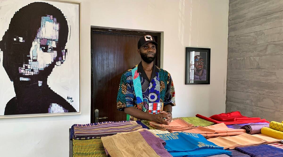 Con tejidos tradicionales, los diseñadores nigerianos crean una nueva estética
