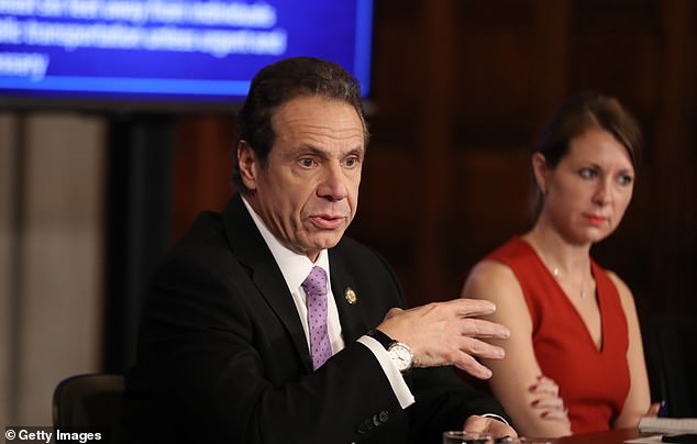 Andrew Cuomo recibió más de $ 4 millones por su controvertido libro que se jactaba de su manejo de la pandemia al mismo tiempo que su oficina ocultaba muertes en hogares de ancianos, según un informe.