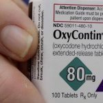 Familiares del fabricante de OxyContin, Purdue Pharma, para ayudar a pagar las demandas por opioides