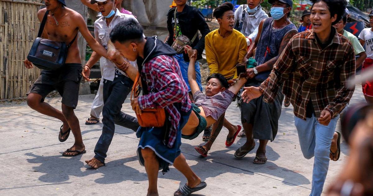 Más muertes reportadas mientras continúan las protestas en Myanmar
