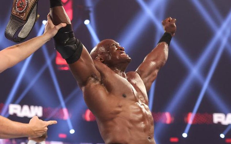 Por qué WWE se burló de Bobby Lashley World Title Match durante todo el episodio de RAW