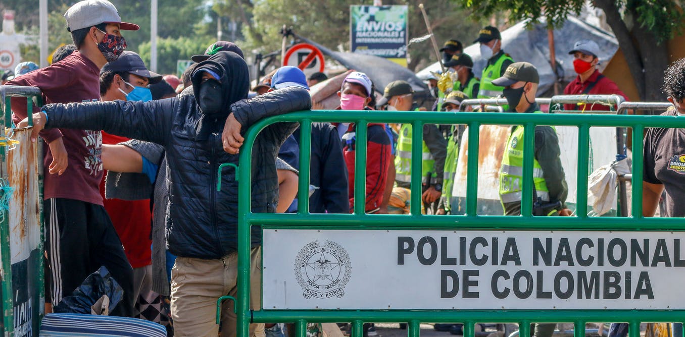 Colombia otorga a casi 1 millón de migrantes venezolanos estatus legal y derecho al trabajo