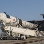 SpaceX hizo rodar su cohete Falcon 9 de 207 pies de largo hasta la plataforma de lanzamiento en el Centro Espacial Kennedy, donde está programado para llevar a cuatro astronautas a la Estación Espacial Internacional (ISS) el 22 de abril.