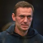 Expertos de la ONU dicen que Navalny, crítico de Putin, está en `` grave peligro '' y pide una evacuación médica urgente