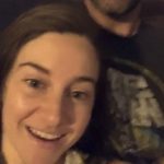 Cuties: Shailene Woodley y su prometido Aaron Rodgers les dieron a los fanáticos un vistazo poco común a su relación mientras compartían una transmisión en vivo de nueve minutos en Instagram el martes.