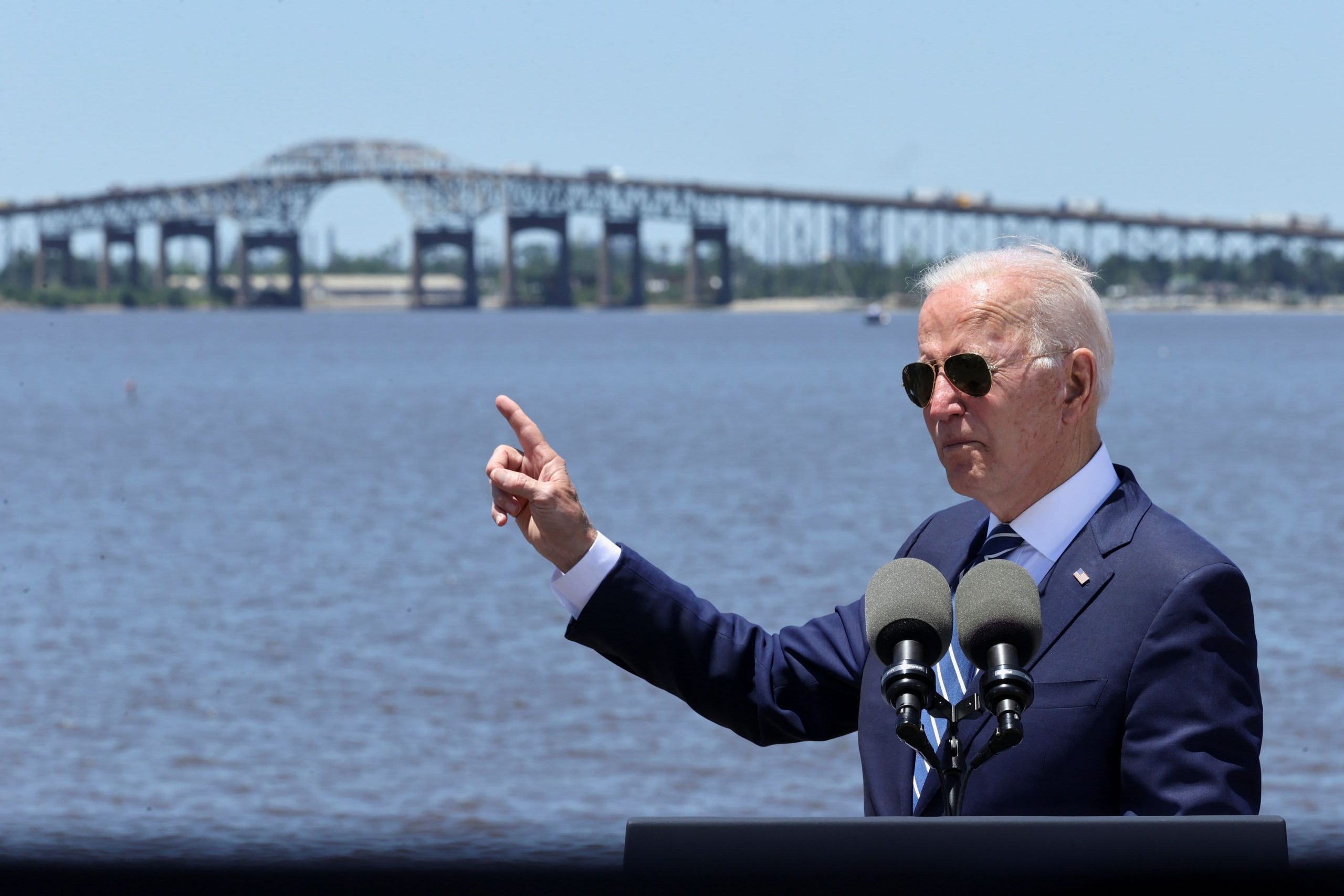 Biden abierto a una tasa impositiva corporativa del 25% como parte de un compromiso de ley de infraestructura
