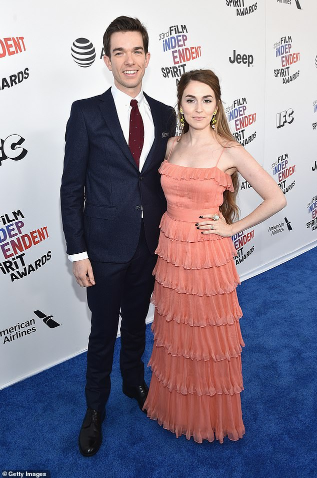 Cambio: John Mulaney y su esposa Anna Marie Tendler se divorcian después de seis años de matrimonio, en la foto de 2018