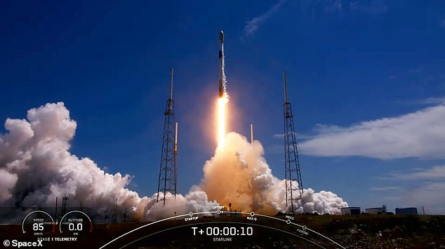 SpaceX completa su centésimo vuelo consecutivo con éxito tras el lanzamiento de Starlink
