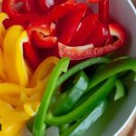bell peppers, types of bell peppers, salad, are bell peppers good for you, ria ankola, food therapy, salads , how to make salads, bloating foods,
