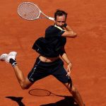 Abierto de Francia: Medvedev se enfrentará a Tsitsipas en un choque de cuartos de final de alto octanaje
