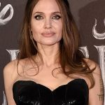 Lo último: Angelina Jolie, de 46 años, afirma que tres de sus hijos con su exmarido Brad Pitt, de 57 años, tenían esperanzas de testificar en su contra en su caso de custodia en curso.