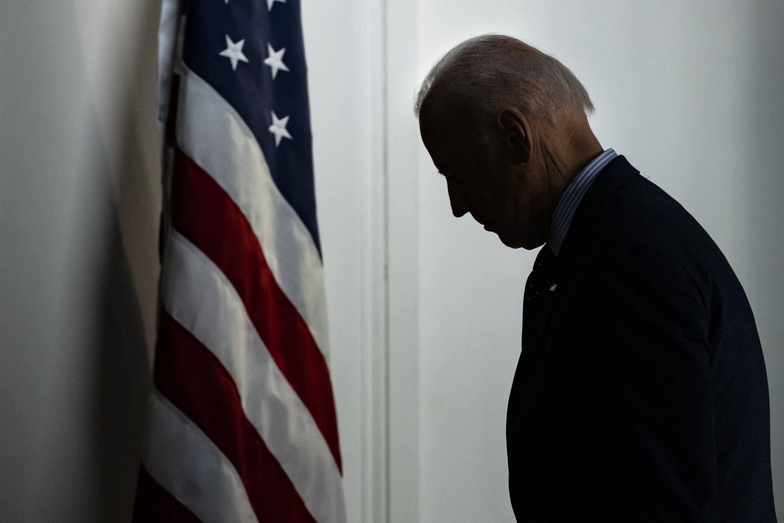 Biden busca una nueva coalición para el proyecto de ley de infraestructura a medida que las conversaciones con senadores republicanos clave se desmoronan