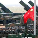 China adopta nueva ley que prohíbe la difamación del personal militar