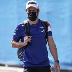 Fernando Alonso contento con los progresos tras 'cuestionar' el ritmo de Bakú