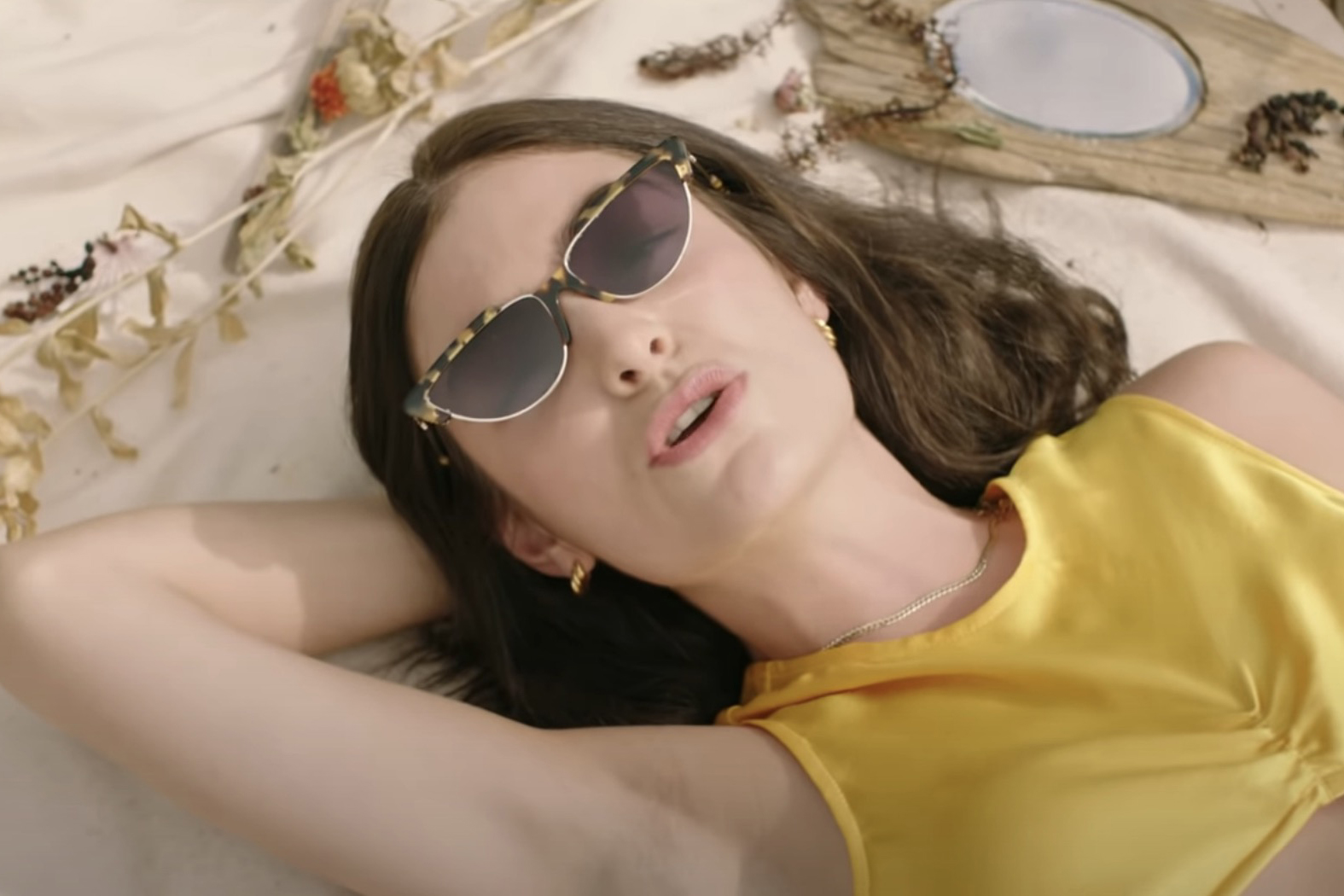 Lorde Surprise lanza nueva canción 'Solar Power' con video musical