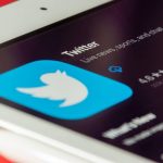 Nigeria dice que suspende Twitter días después de que se elimine la publicación del presidente