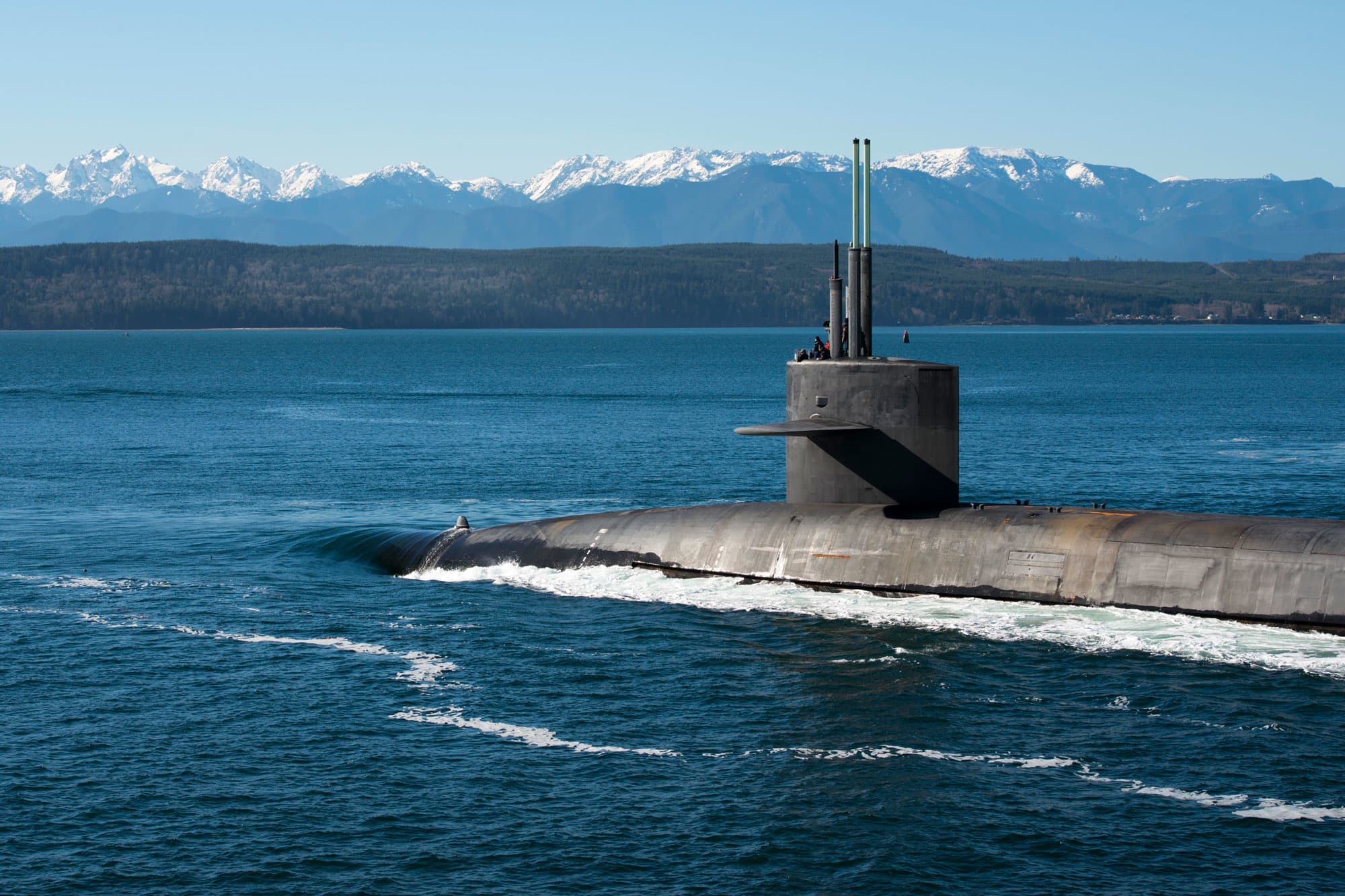 Silencioso, mortal y caro: el costoso plan de la Marina para mejorar los submarinos envejecidos