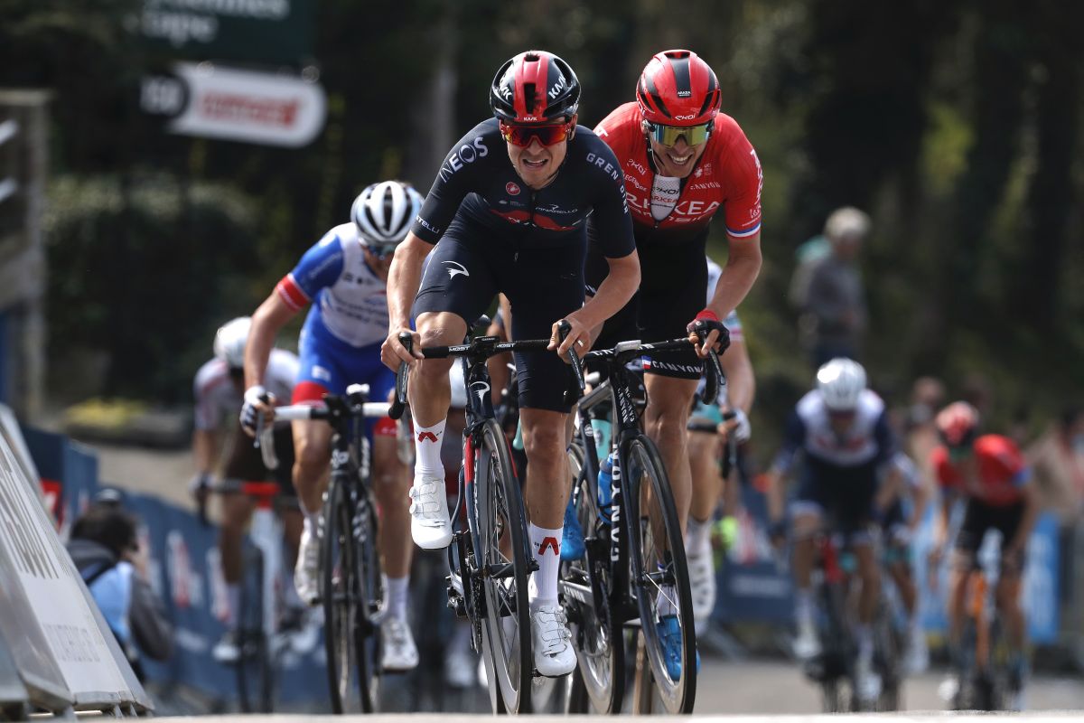 Tom Pidcock regresa a las carreras de ruta en la carrera italiana de un día
