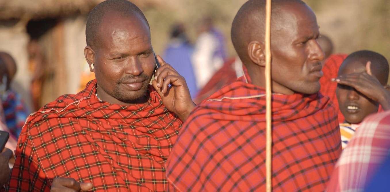  '¿Número equivocado?  Charlemos sobre 'los pastores masai en África Oriental usan errores de marcado para hacer conexiones
