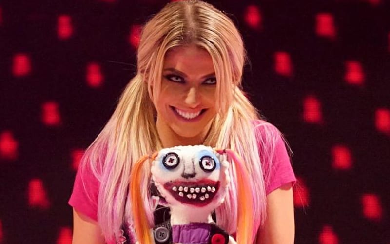 Alexa Bliss es la ganadora proyectada para el combate de escaleras Money In The Bank femenino de WWE