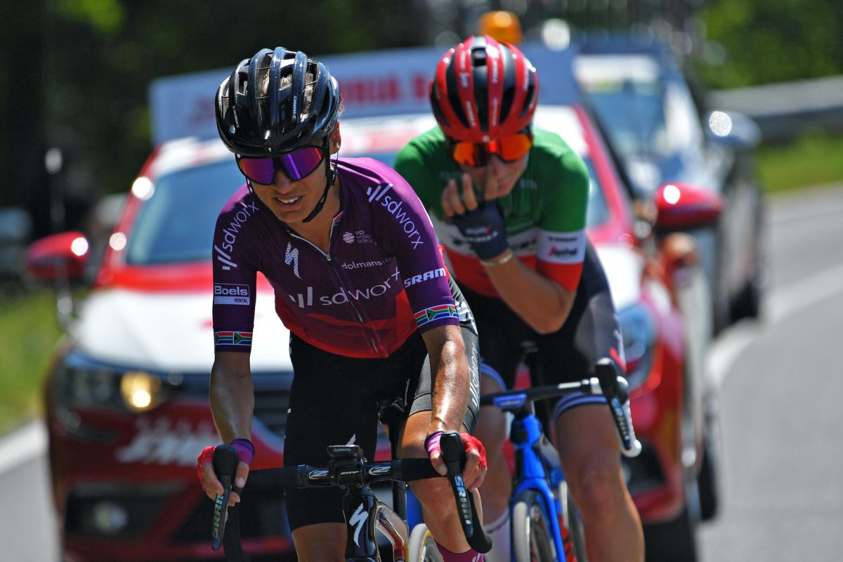 Ashleigh Moolman-Pasio sube a la victoria en la cumbre de la etapa nueve del Giro Donne
