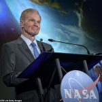 El administrador de la NASA, Bill Nelson, cree que es probable que obtengamos algún tipo de indicación de que existe vida inteligente fuera de la nuestra en el universo, dijo el martes el ex astronauta de 78 años.