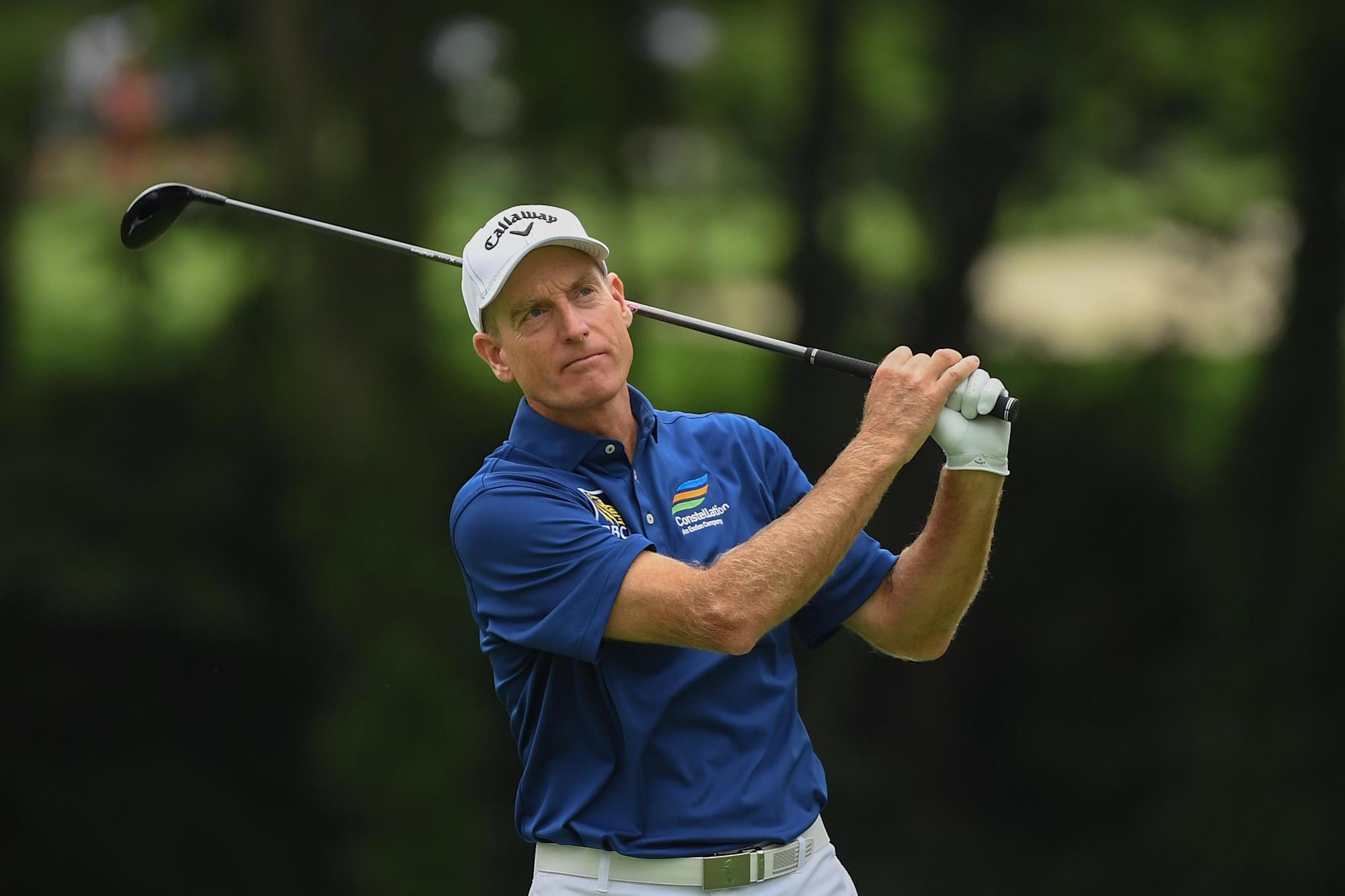  El clima interviene en el US Senior Open;  Jim Furyk lidera por 4 tras 54 hoyos
