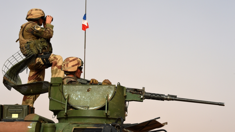 Francia reanuda operaciones militares conjuntas en Mali
