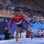 Juegos Olímpicos 2021: Simone Biles fuera de las finales por equipos por un problema médico