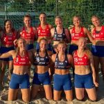 El equipo de balonmano de playa de Noruega ha revelado que 'se sienten abrumados por el apoyo' después de negarse a usar braguitas de bikini y competir con pantalones cortos no reglamentarios esta semana (en la foto)