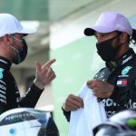 Lewis Hamilton quiere que el 'mejor compañero de equipo' Valtteri Bottas se quede solo