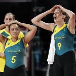 La campaña de los Juegos Olímpicos de Tokio de los Opals está en soporte vital después de que el equipo de baloncesto femenino de Australia tropezara con una desgarradora derrota por 76-74 ante China.