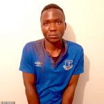 El 'vampiro' Masten Milimo Wanjala, de 20 años, fue arrestado el miércoles después de que la policía lo localizara después de que se encontraran dos cuerpos tirados en Kabete, en las afueras de Nairobi.
