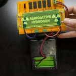 YouTuber convierte un Game Boy de imitación para que funcione con energía nuclear