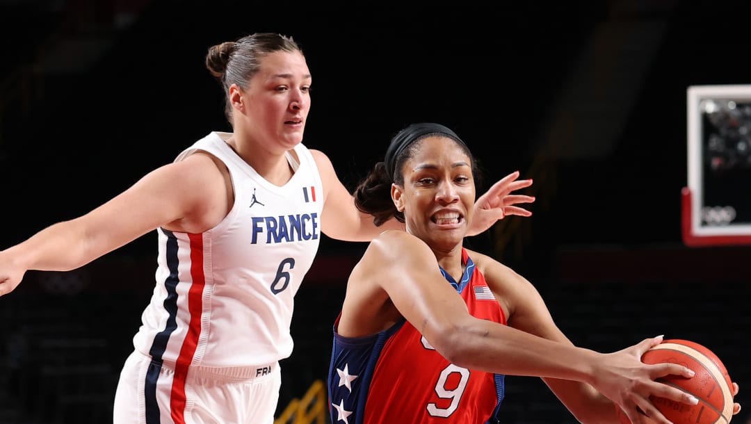 El equipo femenino de baloncesto de EE. UU. Venció a Francia para alcanzar los cuartos de final en Tokio