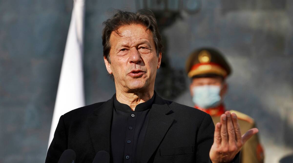Imran Khan, primer ministro "indefenso", dice periodista proscrito de Pak;  subraya el creciente 'clima de miedo' para los escribas