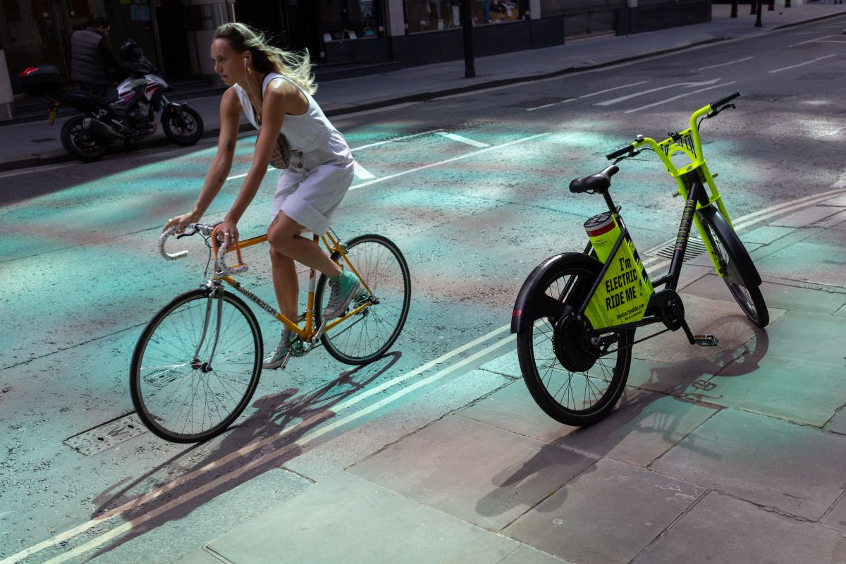 La seguridad vial sigue siendo el mayor obstáculo para que más mujeres monten en bicicleta