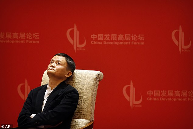 Jack Ma desapareció durante tres meses y se vio afectado por investigaciones que han borrado más de $ 100 mil millones del valor de su imperio después de que criticara al sector financiero de China.