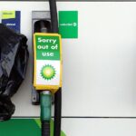 El Reino Unido flexibiliza las reglas de competencia para la industria del combustible debido a que las bombas de gasolina se secan