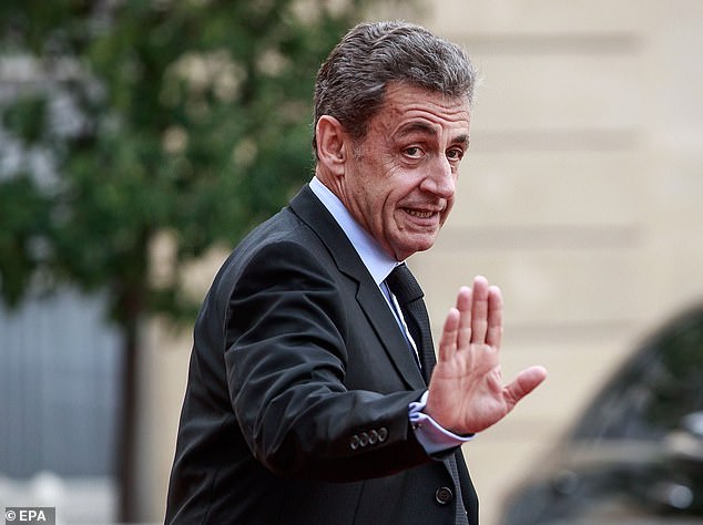 El ex presidente francés Nicolas Sarkozy condenado a un año por financiación ilegal de campañas