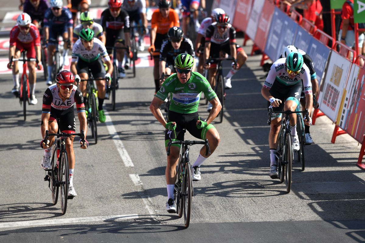 Fabio Jakobsen muestra su dominio en la tercera victoria de la Vuelta a España 2021 en la etapa 16
