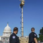 La policía del Capitolio se prepara para el regreso de los insurrectos a Washington: 5 lecturas esenciales sobre los símbolos que portaban el 6 de enero