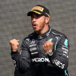 El director de F1, Ross Brawn, ha respaldado a Lewis Hamilton para agregar al menos otras 20 carreras ganadas a su total.