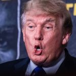 Trump toma un jab débil en los resultados de las elecciones durante el comentario de boxeo