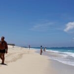 Bali se abrirá a algunos viajeros extranjeros a partir de mediados de octubre
