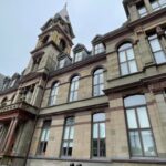 COVID-19: Halifax anuncia política de vacunación obligatoria en obras para sus empleados - Halifax