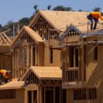 El sentimiento de los constructores de viviendas se recupera a pesar de los continuos problemas de la cadena de suministro