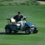 Ex golfista del PGA Tour, entrenador de Oregon Casey Martin tiene amputación de pierna derecha